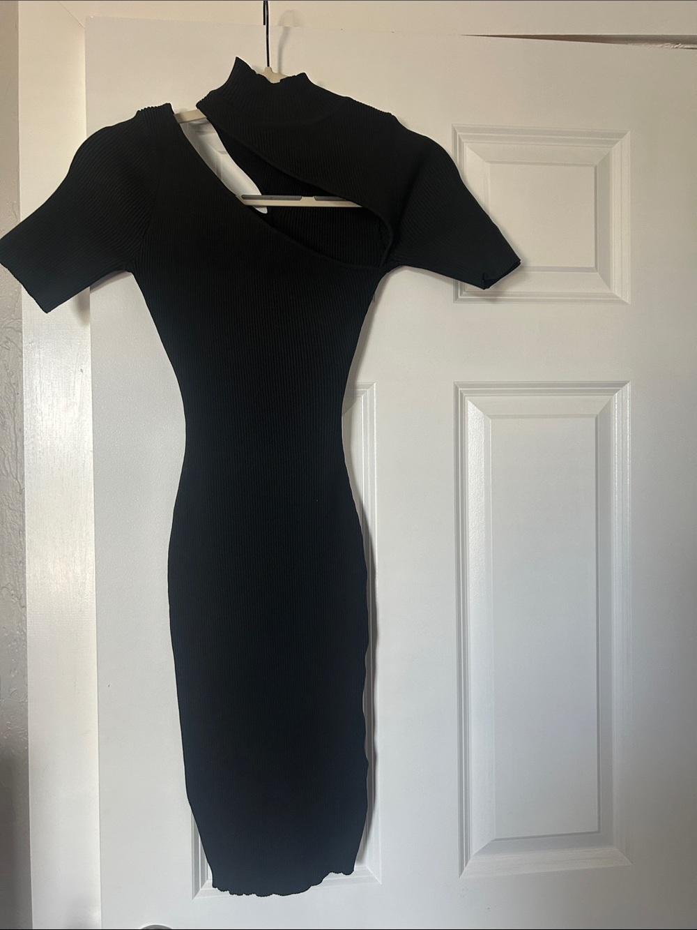 Black Ribbed Cutout Midi Dress - Women